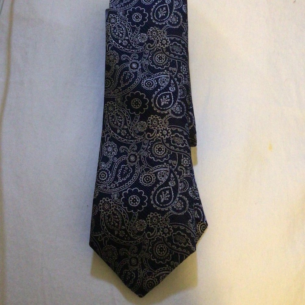 L.A. SMITH Silk Paisley Tie
